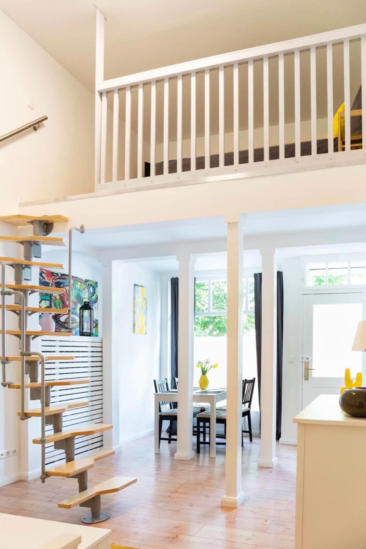 Spacious Loft Style Studio In Berlin Wilmersdorf Zewnętrze zdjęcie